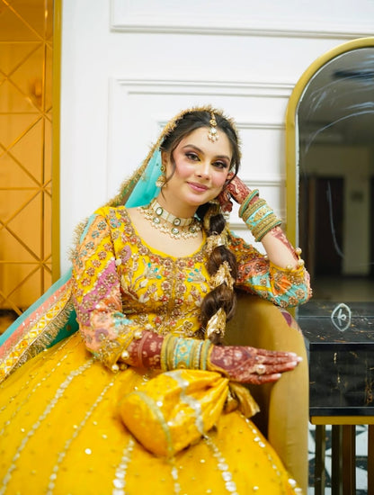 Mehndi lehenga