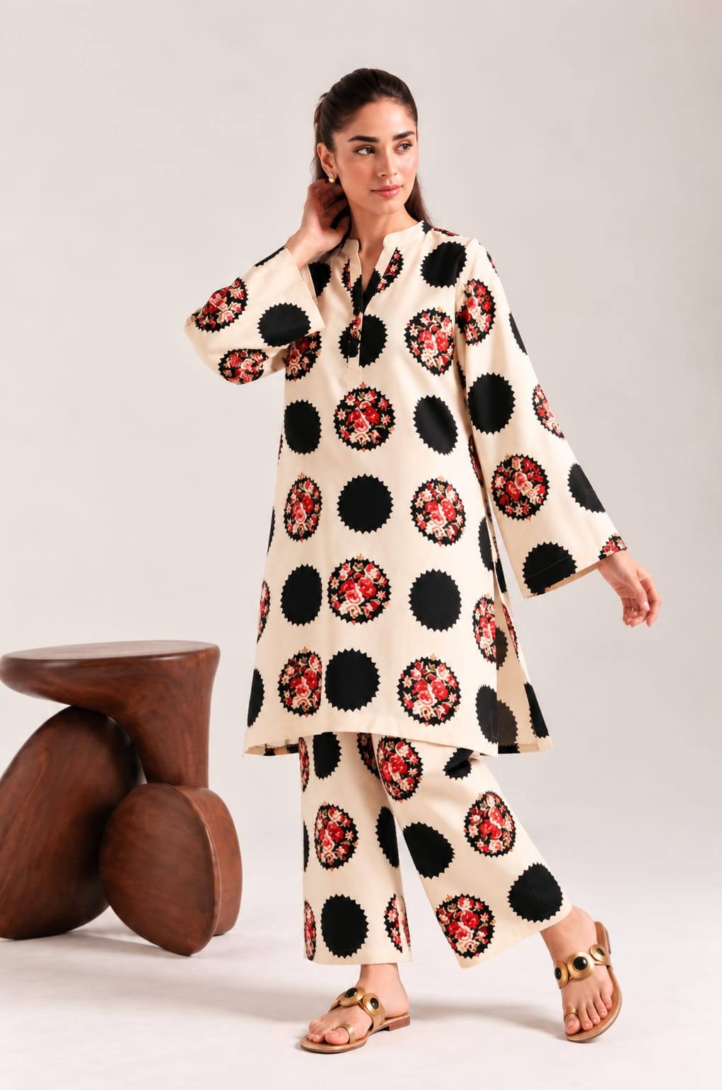 Khadder 2 piece suit